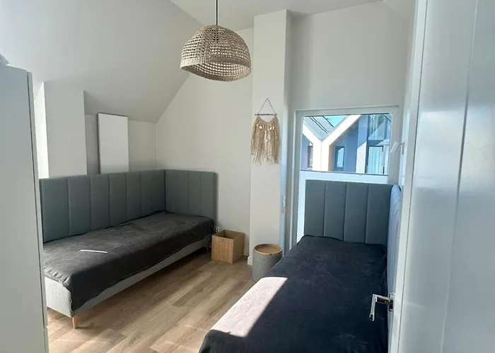 12-1 Przy Plaży Jastrzębia Góra-ostrowo Ostrowo (Puck)