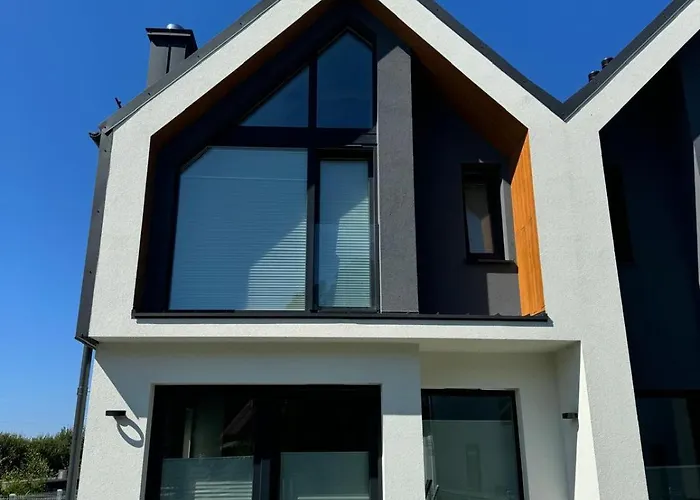 12-1 Przy Plaży Jastrzębia Góra-ostrowo * Ostrowo (Puck)